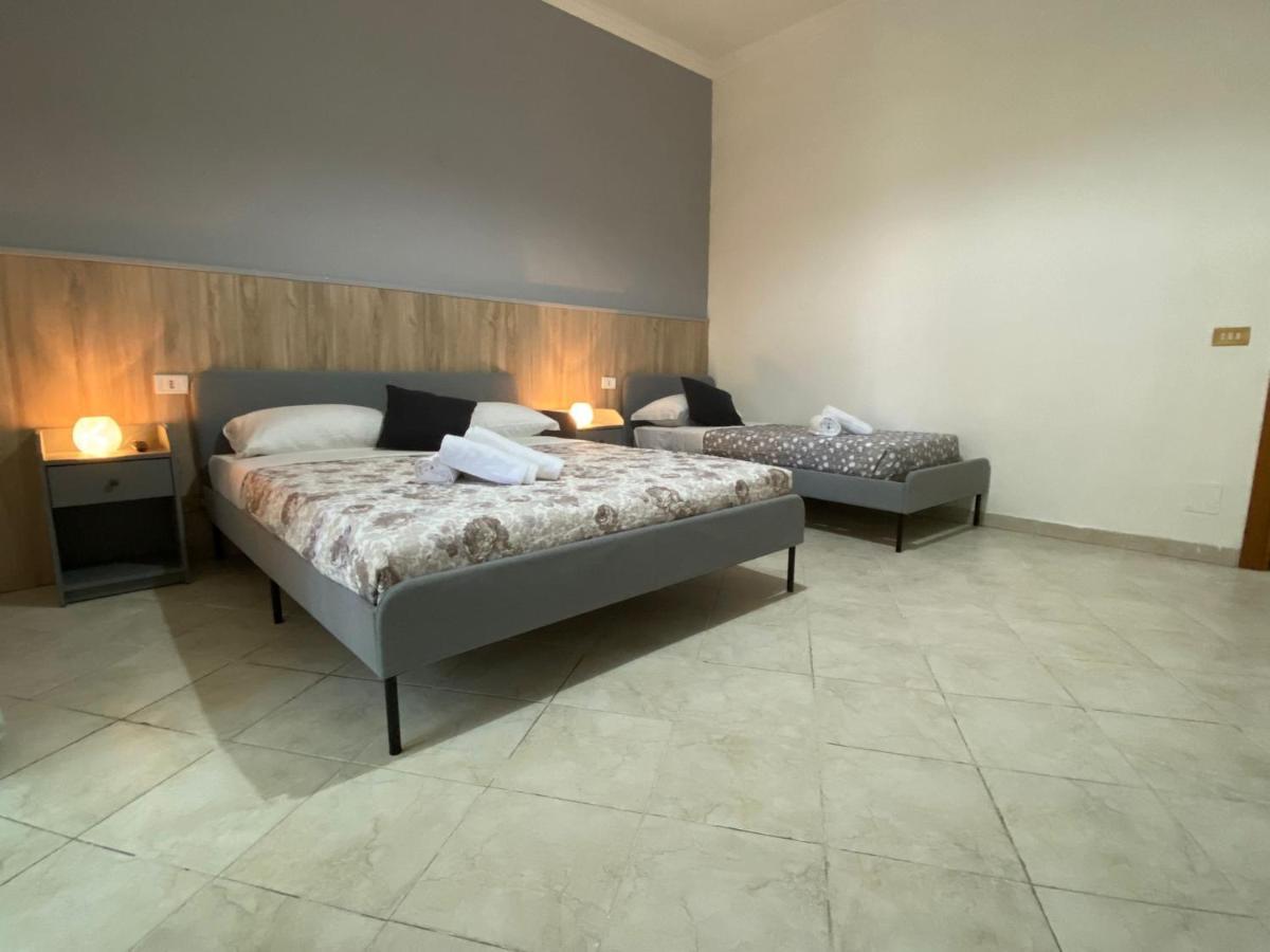 Lucky Domus Roma Eternal Apartment ภายนอก รูปภาพ