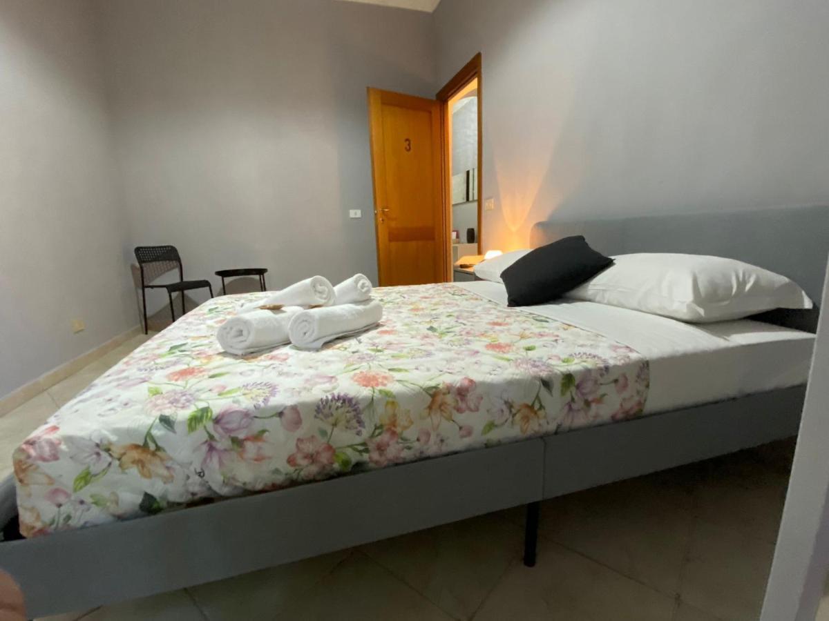 Lucky Domus Roma Eternal Apartment ภายนอก รูปภาพ