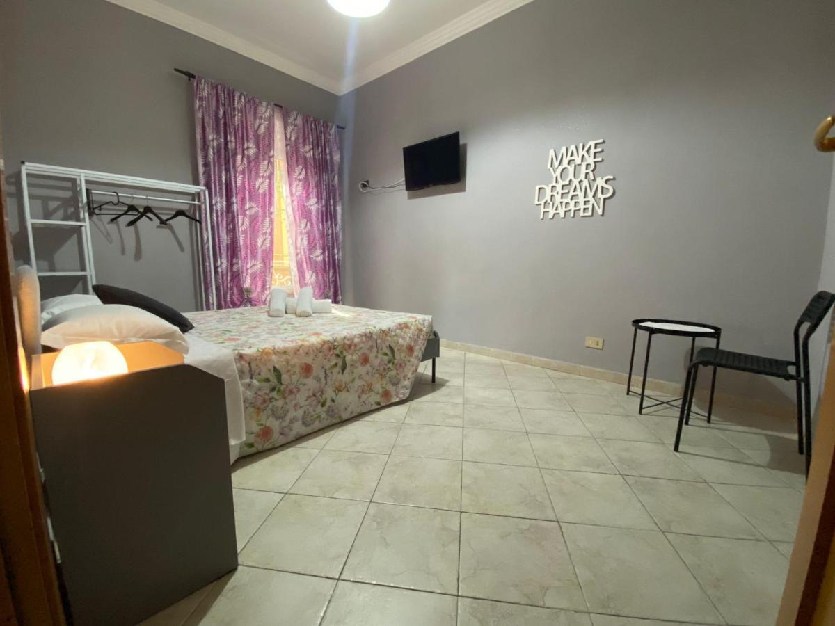 Lucky Domus Roma Eternal Apartment ภายนอก รูปภาพ